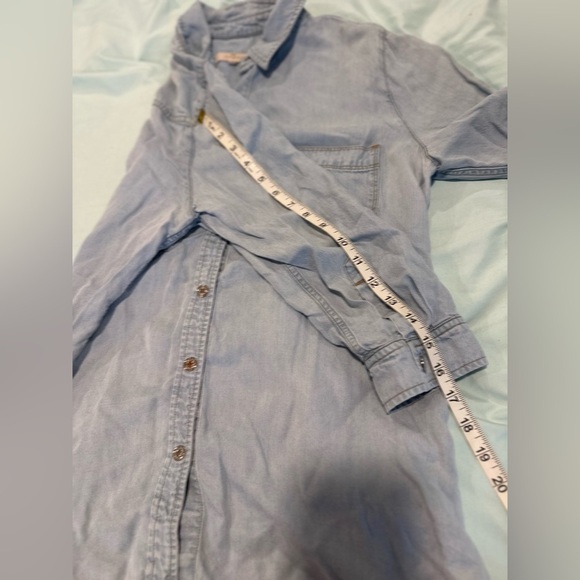 7 for all mankind Women’s Med. Chambray Shirt Button Down Casual Lagenlook Blue. - Picture 5 of 12